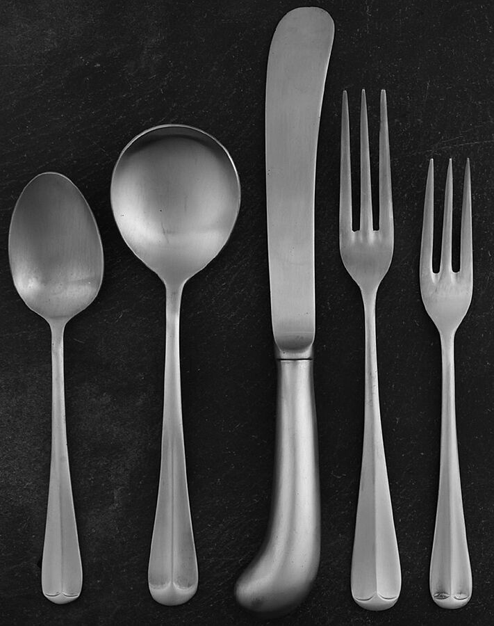 Mount Vernon (Stainless) 40  Piece Estate Set by Present-1