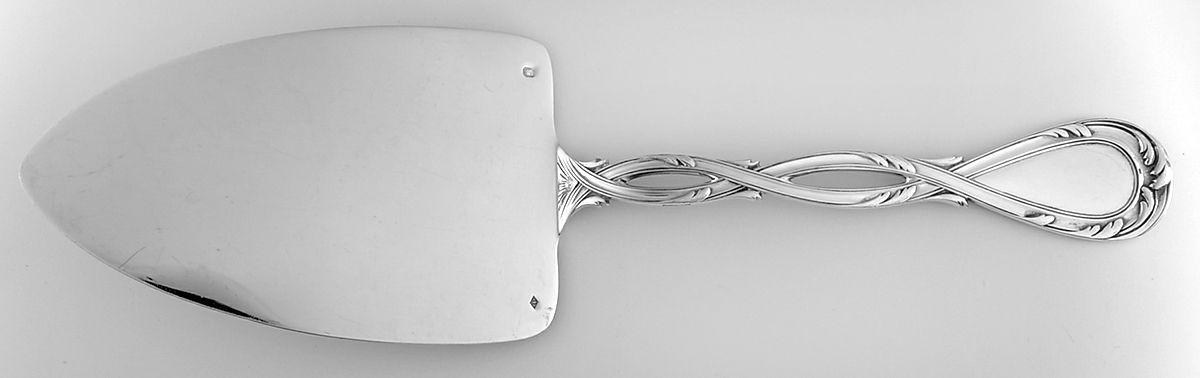 Royal (Sterling) Solid Pastry Server by Puiforcat-1