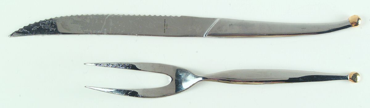 PII5 (Stainless) Large 2-Piece Roast Carving Set w/Stainless Blade by Pier 1-1