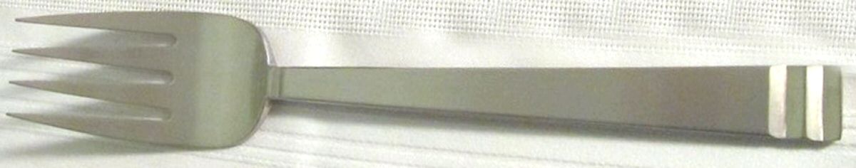 Satin Soho Large Solid Cold Meat Serving Fork by Pfaltzgraff-1