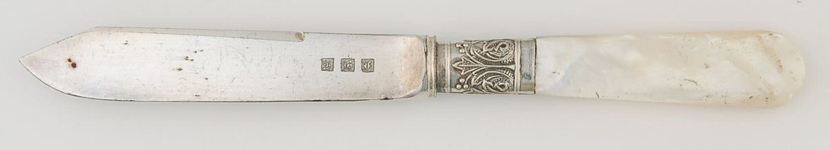 Flatware (Plated Bolster) Individual Fruit Knife with Silverplate Blade by Pearl Handle-1
