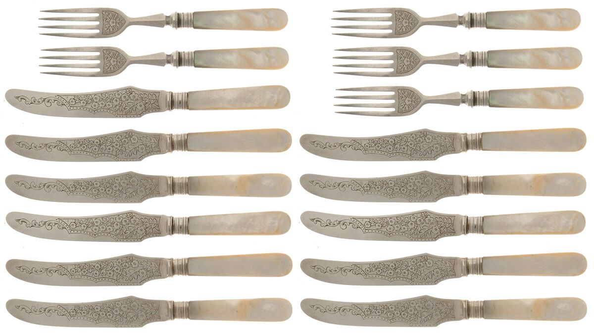Flatware (Plated Bolster) 16 Piece Dessert Set by Pearl Handle-1