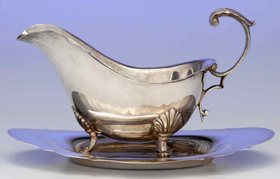 Georgian (Sterling, Hollowware) Sterling Gravy Boat & Underplate by Poole Silver -1