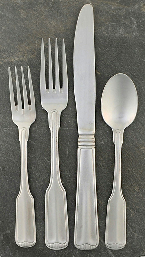 Sierra Satin (Stainless) 4 Piece Place Setting by Pfaltzgraff-1