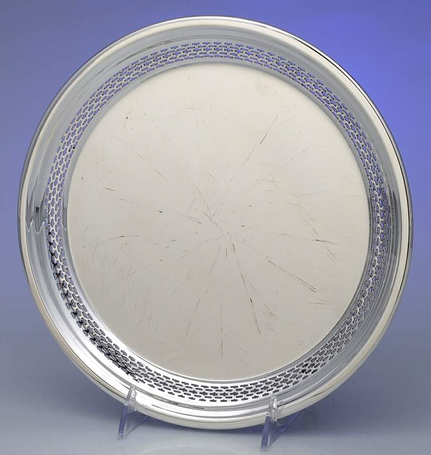 52 (Silverplate, Hollowware) 10" 3-Toed Round Silverplate Tray by Poole Silver -1