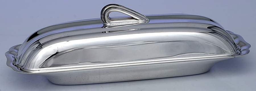 100 (Silverplate, Hollowware) 1/4 Pound Covered Butter & Liner by Poole Silver -1