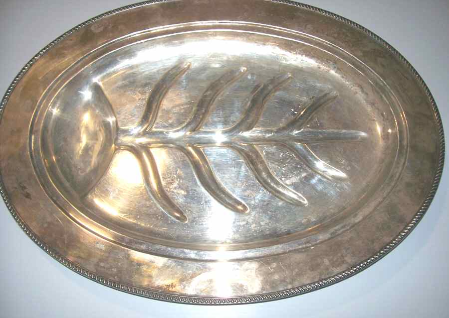1016 (Silverplate, Hollowware) Meat Platter with Well Tree by Poole Silver -1