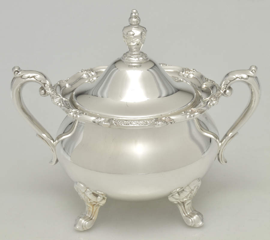 141 (Silverplate, Hollowware) Sugar Bowl & Lid by Poole Silver -1