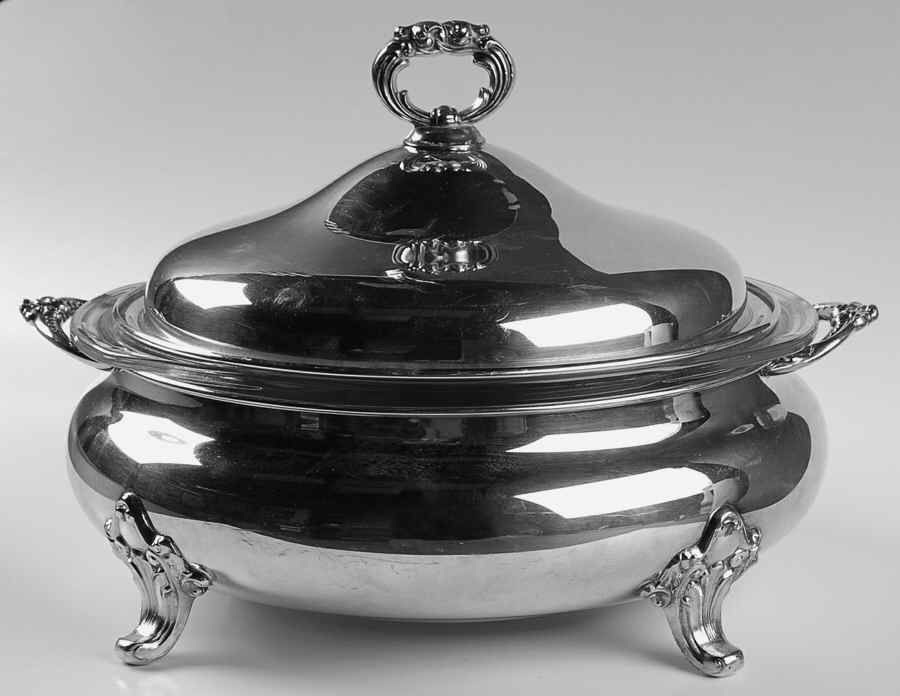 818 (Silverplate, Hollowware) Plated Round Covered Casserole with Glass by Poole Silver -1