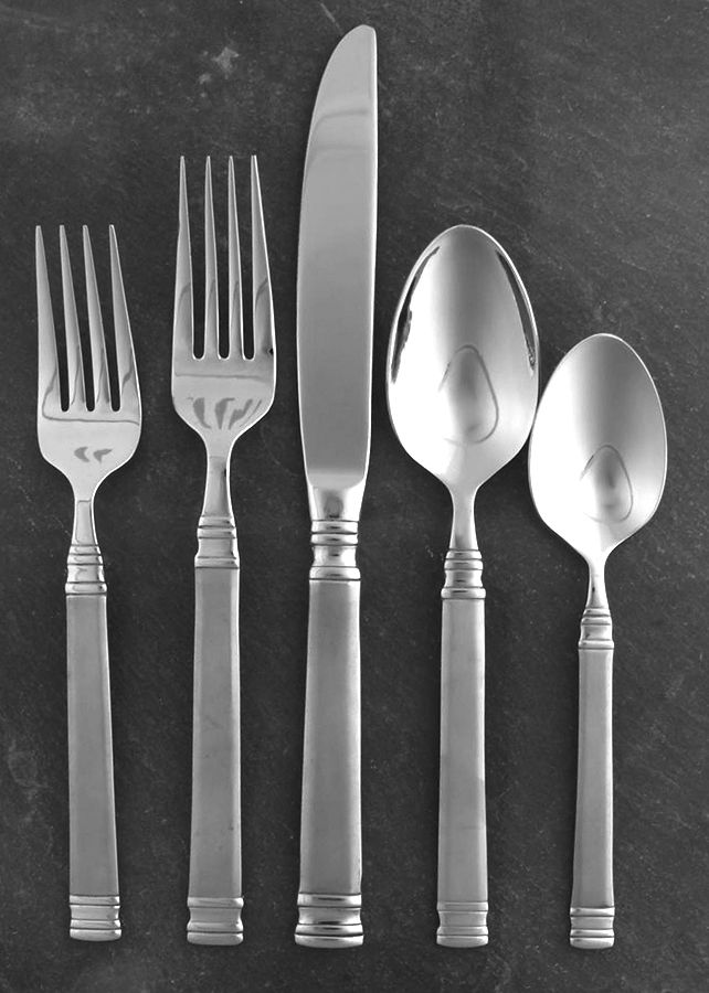 La Rochelle (Stainless) 5 Piece Place Setting by Pfaltzgraff-1