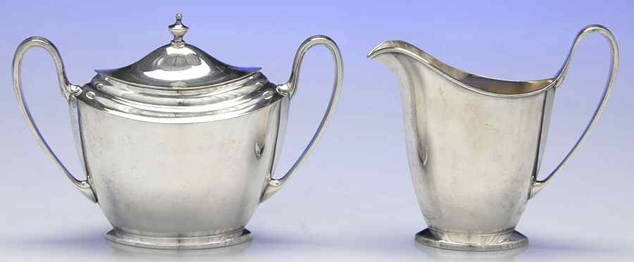B324 (Silverplate, Hollowware) Creamer & Sugar with Lid Set by Pairpoint Mfg Co-1