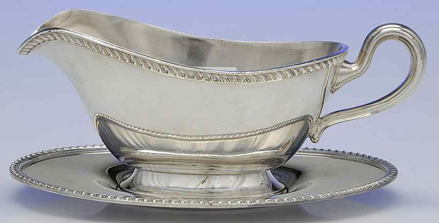 1810 (Silverplate, Hollowware) Plated Gravy Boat & Underplate by Poole Silver -1