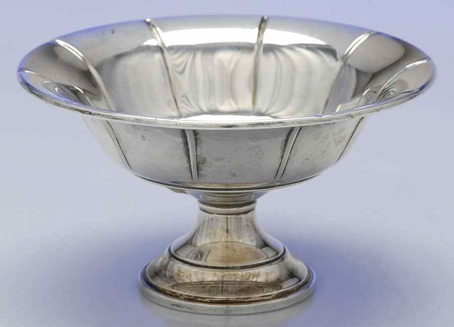 884 (Sterling, Hollowware) Short Sterling Compote by Preisner-1