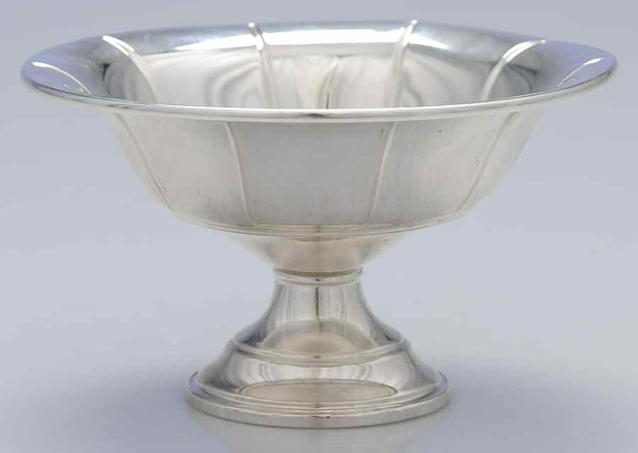 884 (Sterling, Hollowware) Weighted Round Compote (Height X Width) by Preisner-1
