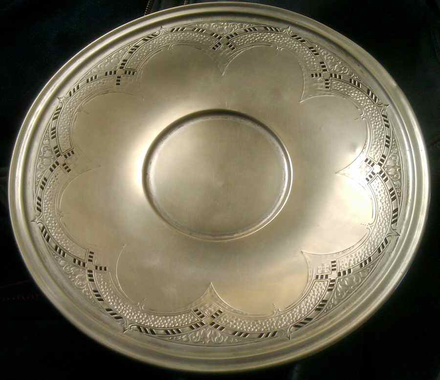 8684 (Silverplate, Hollowware) Pierced Footed Cake Plate by Poole Silver -1