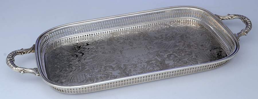 P770 (Silverplate, Hollowware) 19" Gallery Tray by Pilgrim Silver-1