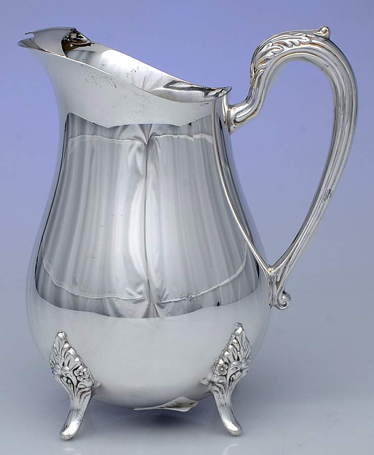 P530 (Silverplate, Hollowware) Plated Water Pitcher with Ice Lip by Pilgrim Silver-1