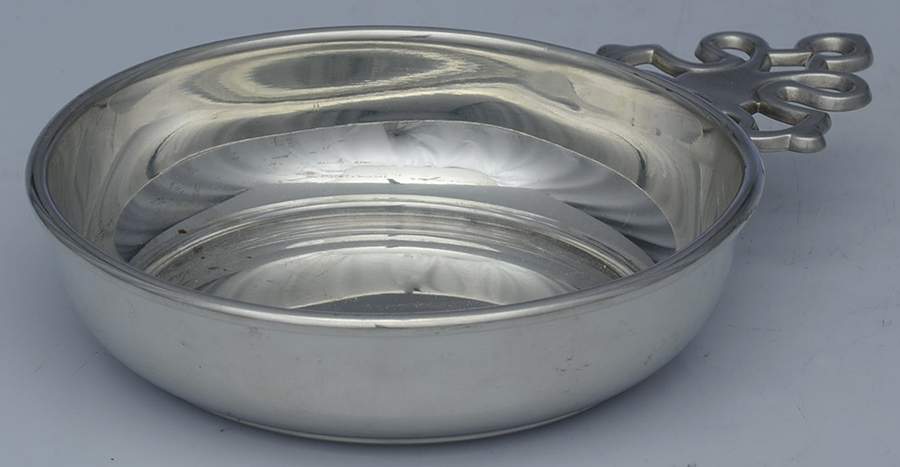 204 (Pewter, Hollowware) 4" Porringer by Preisner-1