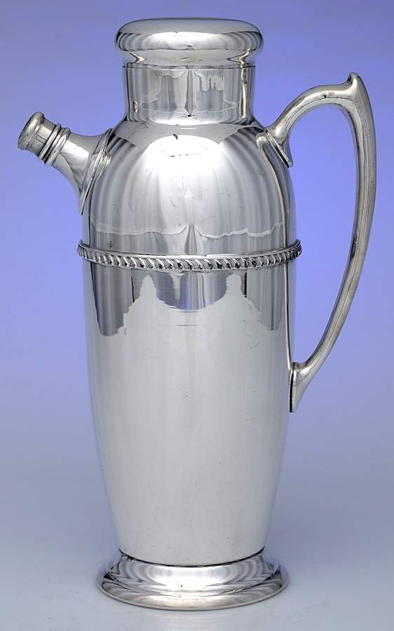 1002 (Silverplate, Hollowware) Silverplate Martini Shaker by Poole Silver -1