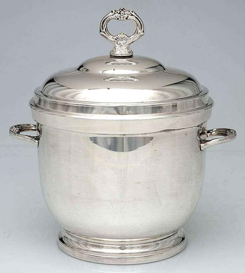 3300 (Silverplate, Hollowware) Ice Bucket & Glass Liner by Poole Silver -1