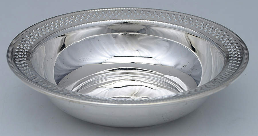 4569 (Sterling, Hollowware) 5" Bon Bon Bowl by Pilgrim Silver-1