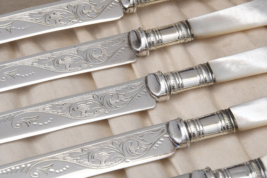 PEH2 (Silverplate) Fruit Set-6 Forks & 6 Knifes w/Case by Pearl Handle-2