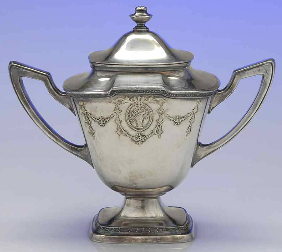 QSC2 (Silverplate, Hollowware) Sugar Bowl & Lid by Quaker Silver Co Inc-1