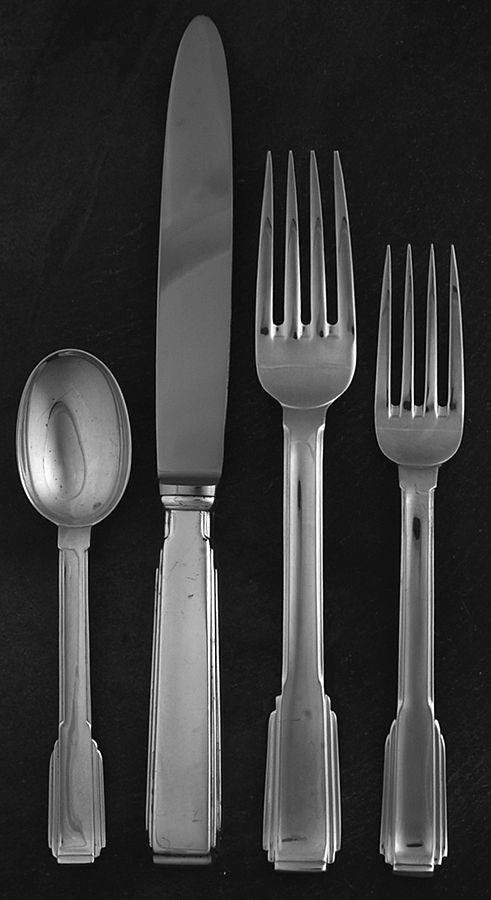 Art Deco (Silverplate) 4 Piece Place Setting by Ricci (Argentieri)-1
