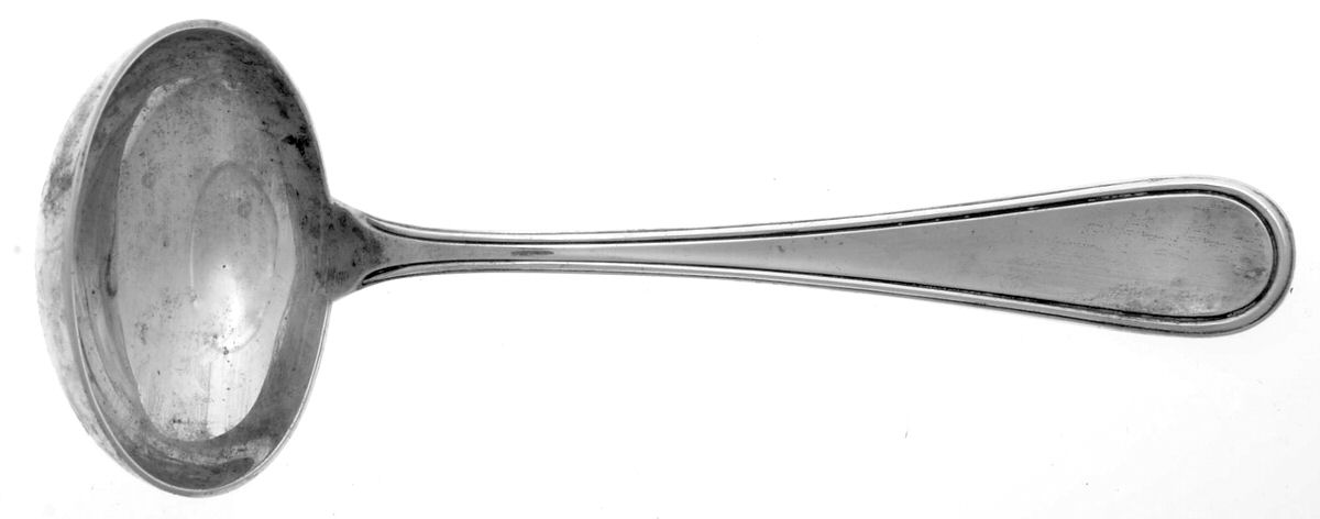 Ascot (Silverplate) Solid Gravy Ladle by Ricci (Argentieri)-1