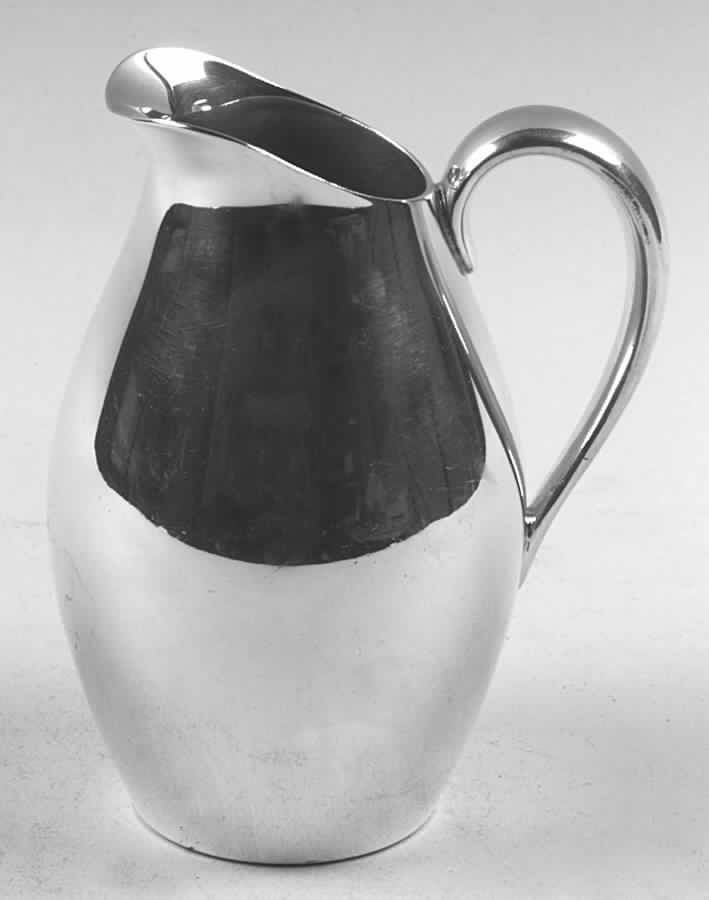 The Americana (Silverplate, Hollowware) Creamer by Reed & Barton-1