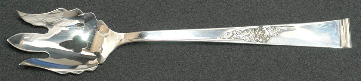 Classic Rose (Sterling, 1954) Vegetable Serving Fork Solid  HC by Reed & Barton-1