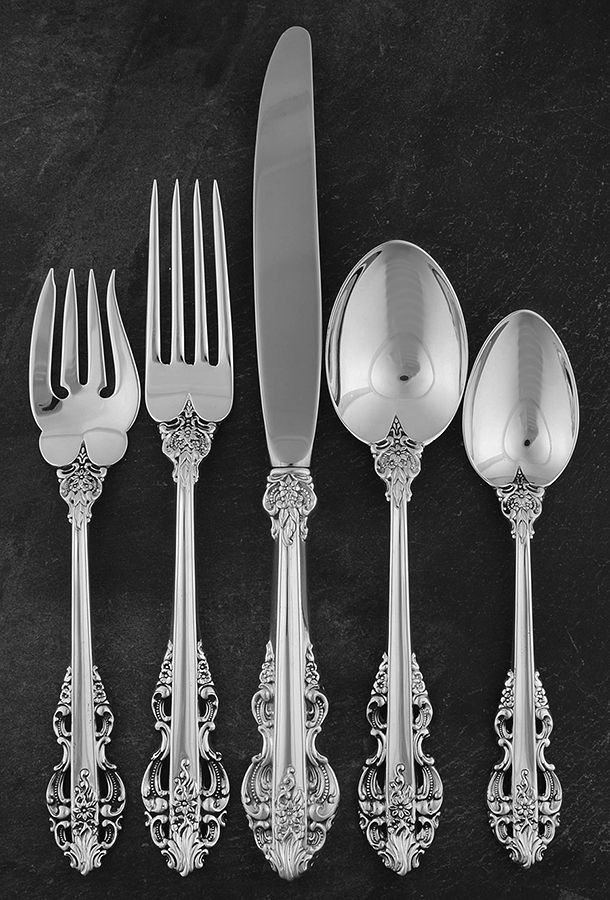 El Greco (Sterling, 1972, No Monograms) 5 Piece Place Size Setting by Reed & Barton-1