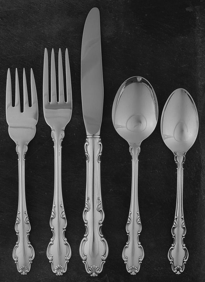English Crown (Silverplate, 1968) 5 Piece Place Setting by Reed & Barton-1