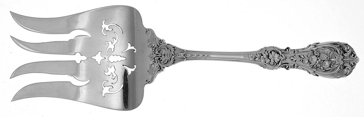 Francis I (Sterling, Eagle-R-Lion, 1907) Solid Pierced Fish Serving Fork by Reed & Barton-1