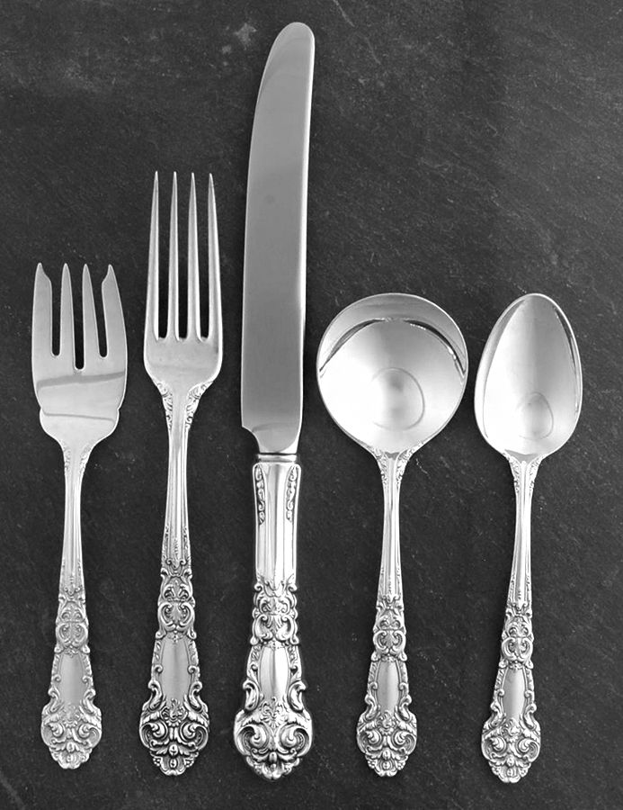 French Renaissance (Sterling, 1941, No Monos) 40  Piece Estate Set by Reed & Barton-1