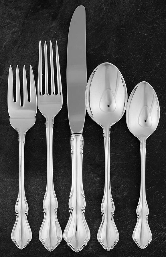 Hampton Court (Sterling, 1964) 5 Piece Place Setting by Reed & Barton-1