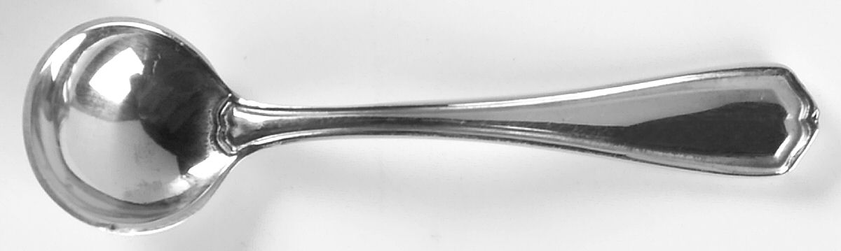 Hepplewhite-Plain (Sterling, 1907, No Monos) Individual Salt Spoon by Reed & Barton-1