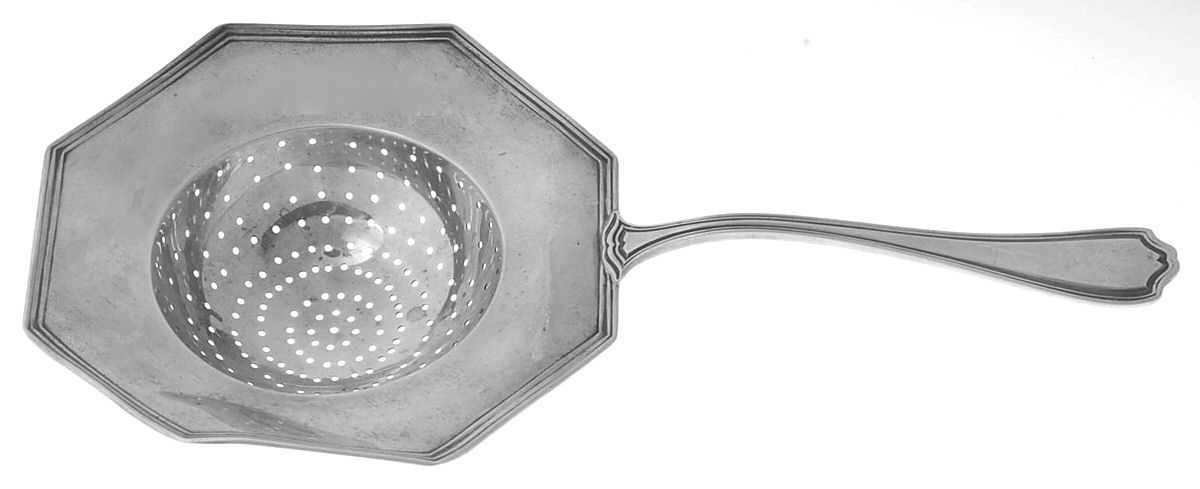 Hepplewhite-Plain (Sterling, 1907, No Monos) Solid Individual Overcup Tea Strainer by Reed & Barton-1