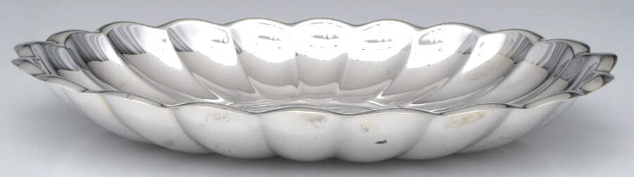 Holiday (Silverplate, Hollowware) 15" Centerpiece Bowl by Reed & Barton-1