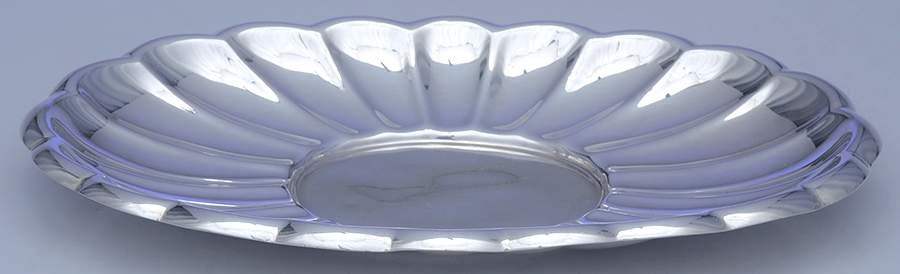 Holiday (Silverplate, Hollowware) Underplate for Gravy Boat by Reed & Barton-1