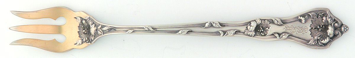 Intaglio (Sterling, 1905, Eagle-R-Lion) Oyster Fork by Reed & Barton-1