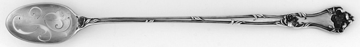 Intaglio (Sterling, 1905, Eagle-R-Lion) Pierced Bowl Long Handle Olive Spoon by Reed & Barton-1