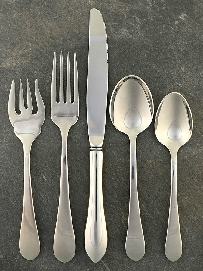 Jamestown (Stainless) 5 Piece Place Setting by Reed & Barton-1