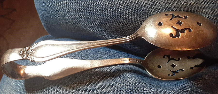 La Perle (Sterling, 1902) Small Ice Serving Tongs by Reed & Barton-1