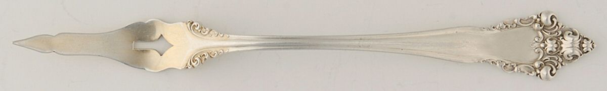 La Splendide (Sterling, 1902) One Tine Butter Pick by Reed & Barton-1