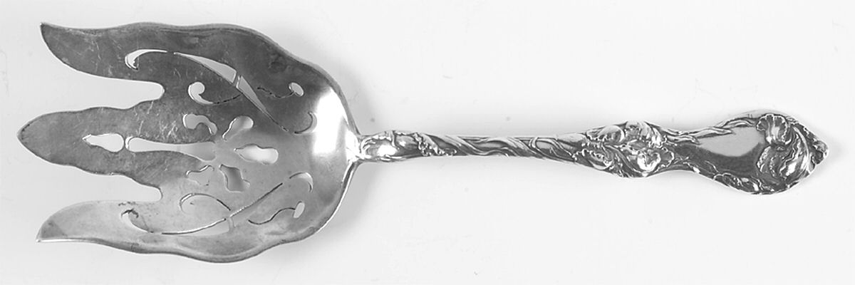Les Cinq Fleurs (Sterling, 1900, No Monos) Small Solid Salad Serving Fork by Reed & Barton-1