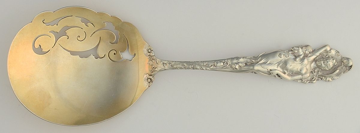 Love Disarmed (Sterling, 1899) Tomato Server, Solid Piece by Reed & Barton-1