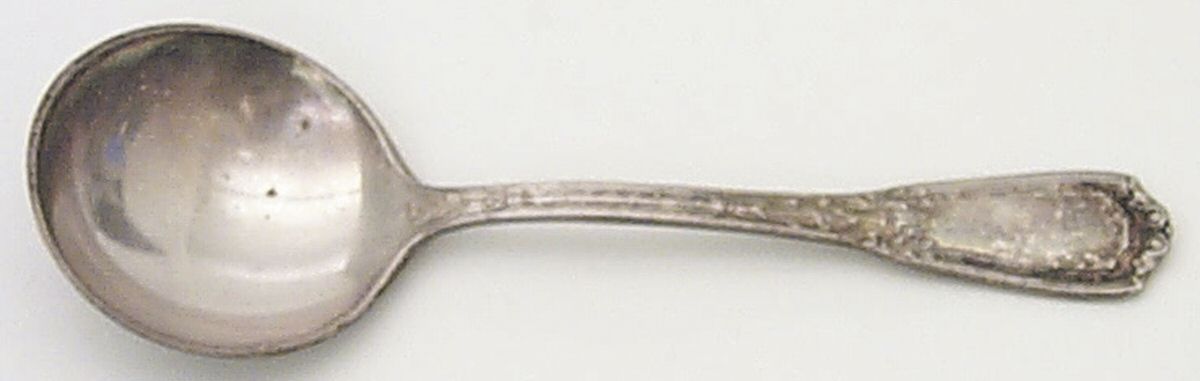 Louis XVI (Silverplate, 1926) Round Bowl Soup Spoon (Cream Soup) by Reed & Barton-1