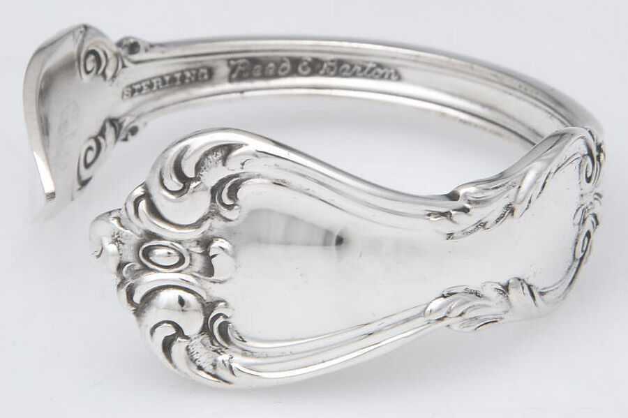 Marlborough (Sterling, 1906, No Monos) Napkin Ring Large HC by Reed & Barton-1