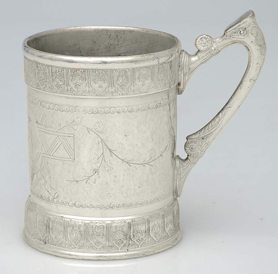 Silverplate Hollowware Child's Cup by Reed & Barton-1